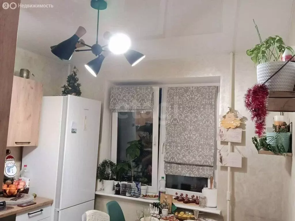 3-комнатная квартира: Калининград, улица Олега Кошевого, 54 (66.6 м) - Фото 1