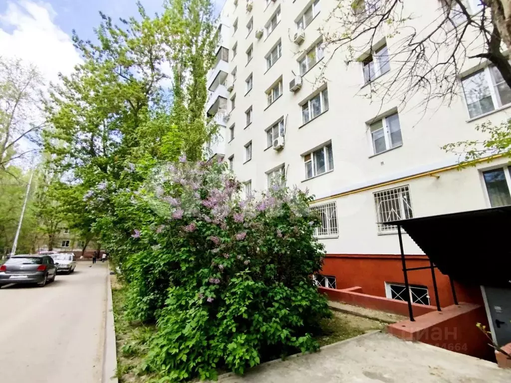 2-к кв. Волгоградская область, Волгоград ул. Маршала Еременко, 118 ... - Фото 0