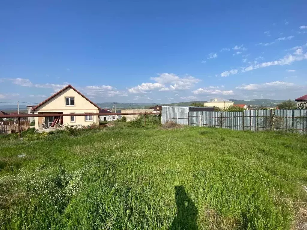 Участок в Краснодарский край, Новороссийск городской округ, Раевская ... - Фото 0
