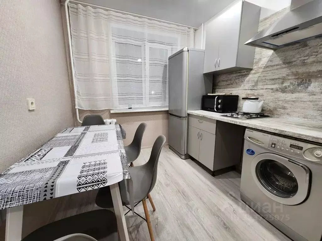 2-к кв. Курская область, Курск ул. Радищева, 86 (55.0 м) - Фото 2