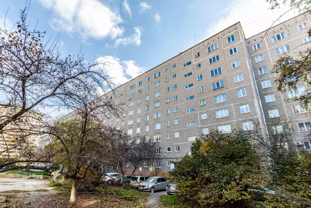 2-к кв. Свердловская область, Екатеринбург ул. Металлургов, 10А (36.5 ... - Фото 1