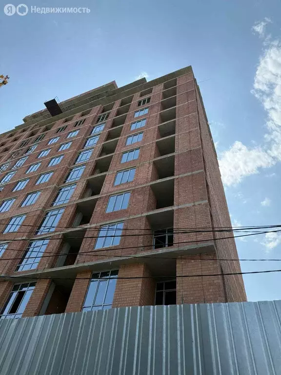 3-комнатная квартира: Нальчик, улица Тарчокова, 58В (131.8 м) - Фото 1