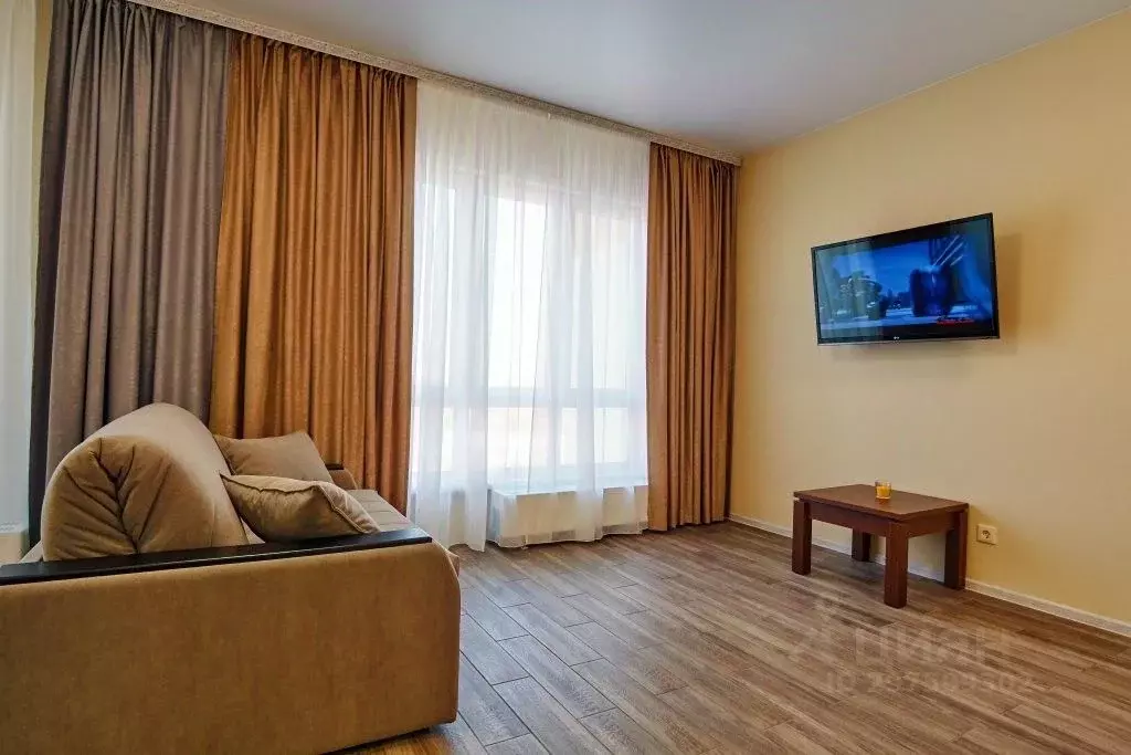 1-к кв. Новосибирская область, Новосибирск ул. Ясный Берег, 9 (35.0 м) - Фото 1