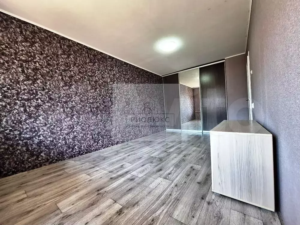1-к. квартира, 30,9 м, 5/5 эт. - Фото 1