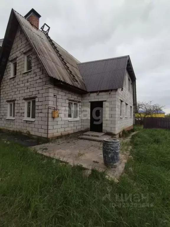 Дом в Калужская область, Малоярославецкий муниципальный округ, с. ... - Фото 1