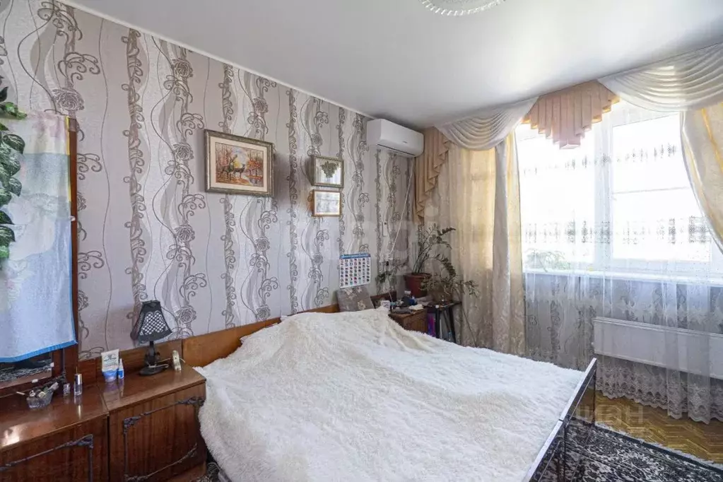 2-к кв. Севастополь просп. Генерала Острякова, 211 (61.6 м) - Фото 1