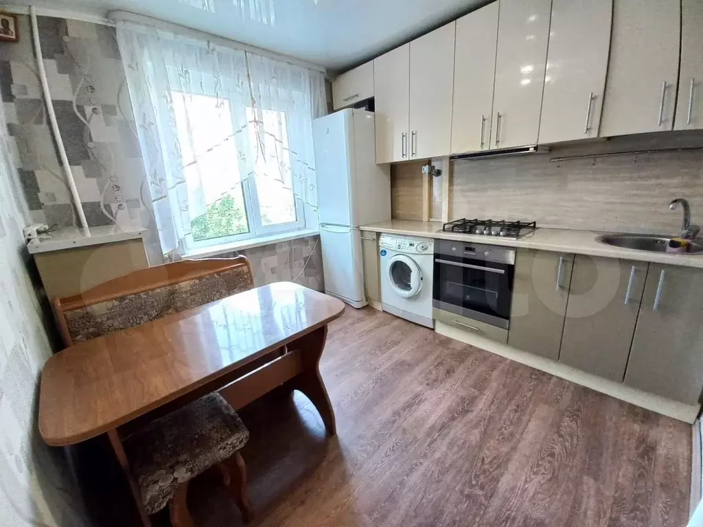 2-к. квартира, 45 м, 3/9 эт. - Фото 0