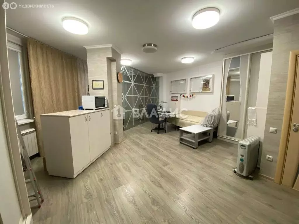 Квартира-студия: Белгород, улица Белгородского Полка, 62 (41.4 м) - Фото 1