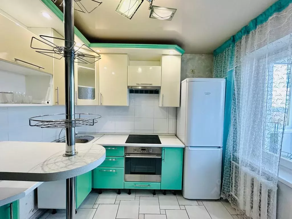 3-к кв. Омская область, Омск ул. Рокоссовского, 32 (62.6 м) - Фото 1