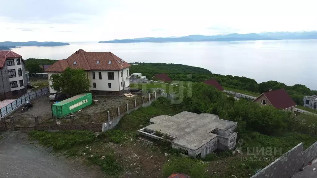 Участок в Камчатский край, Петропавловск-Камчатский Якорная ул., 18 ... - Фото 1