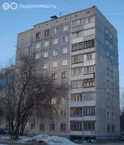 4-комнатная квартира: Барнаул, улица Малахова, 69 (70.5 м) - Фото 1