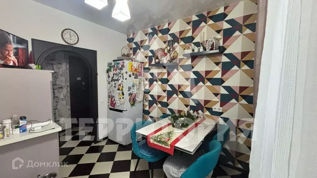 Продаётся 2-к квартира, 55.5 м - Фото 0