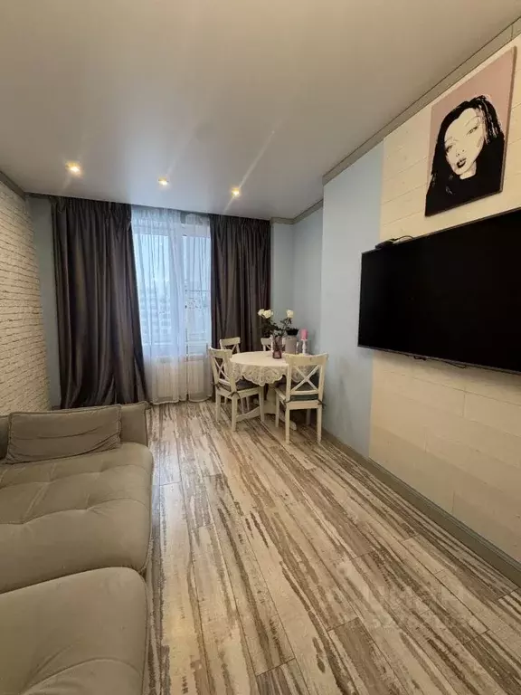 2-к кв. Московская область, Реутов Юбилейный просп., 53 (59.8 м) - Фото 1