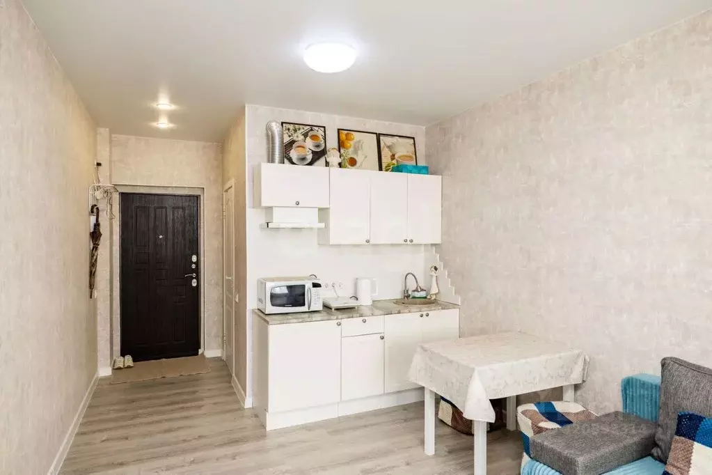 Студия Ханты-Мансийский АО, Сургутский район, Белый Яр пгт Лесная ул., ... - Фото 1