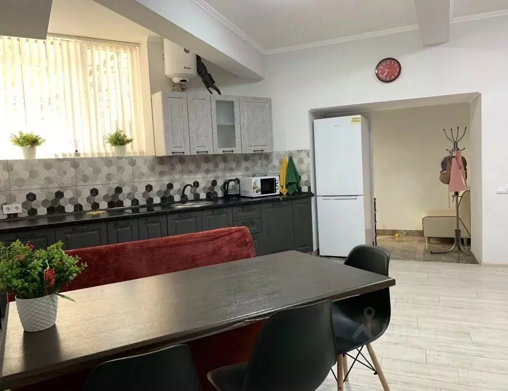 2-к кв. Крым, Ялта ул. Игнатенко, 8 (70.0 м) - Фото 2