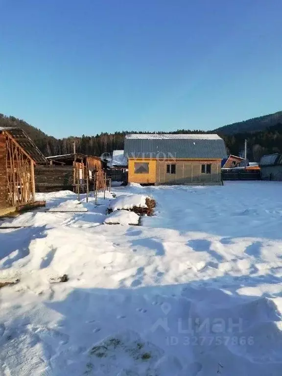 Дом в Алтай, Чемальский район, пос. Усть-Сема ул. Солнечная (80 м) - Фото 1