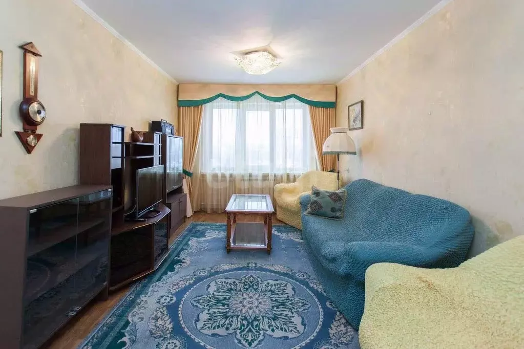 3-к кв. Ханты-Мансийский АО, Сургут ул. Просвещения, 46 (68.0 м) - Фото 0