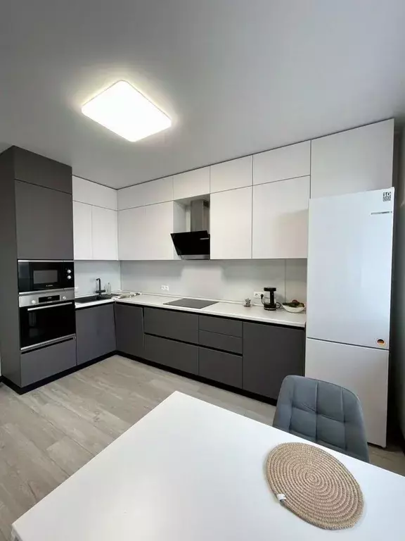 2-к кв. Московская область, Красногорск бул. Красногорский, 23к1 (60.0 ... - Фото 1