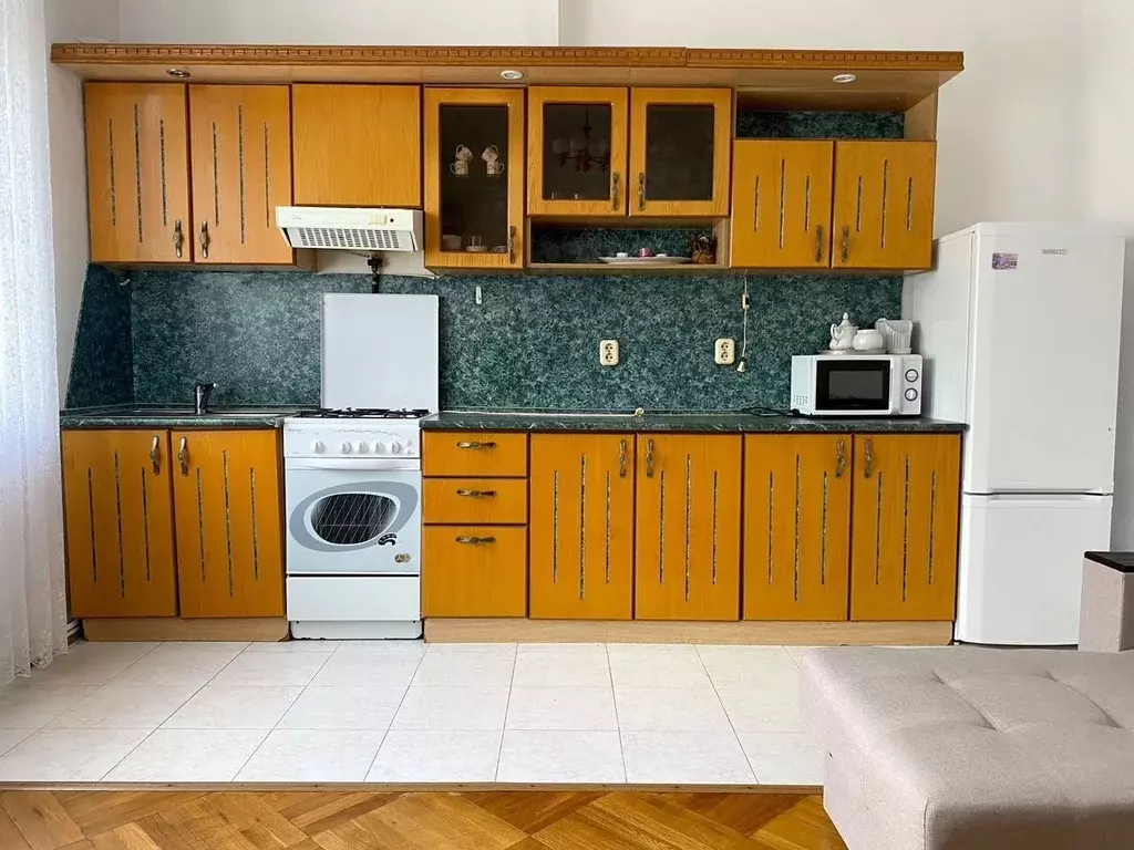 3-к кв. Краснодарский край, Анапа Крымская ул., 86 (67.0 м) - Фото 0