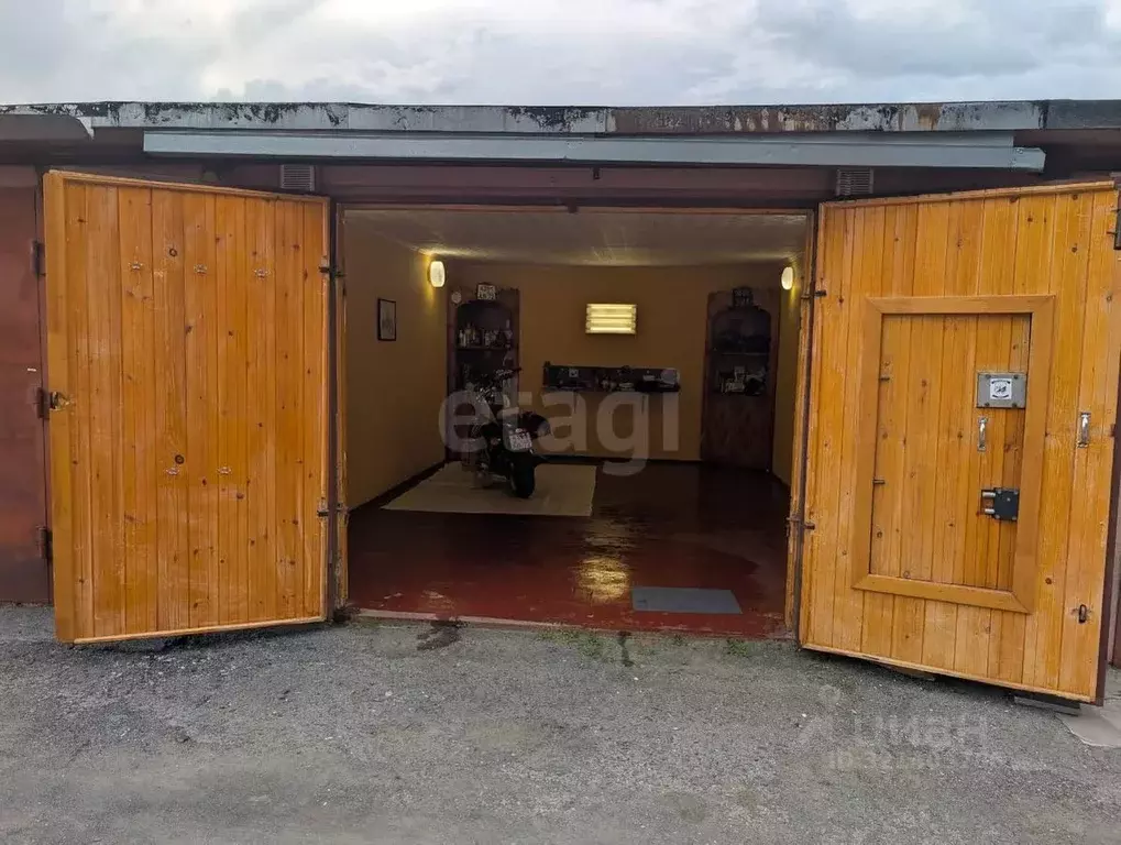 Гараж в Тюменская область, Тюмень Севастопольская ул., 2с9 (24 м) - Фото 1