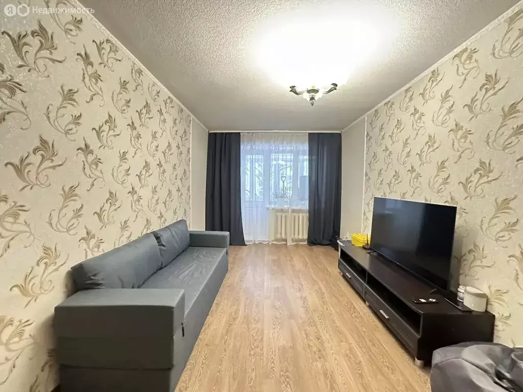 2-комнатная квартира: Березники, улица Черняховского, 53 (44 м) - Фото 1