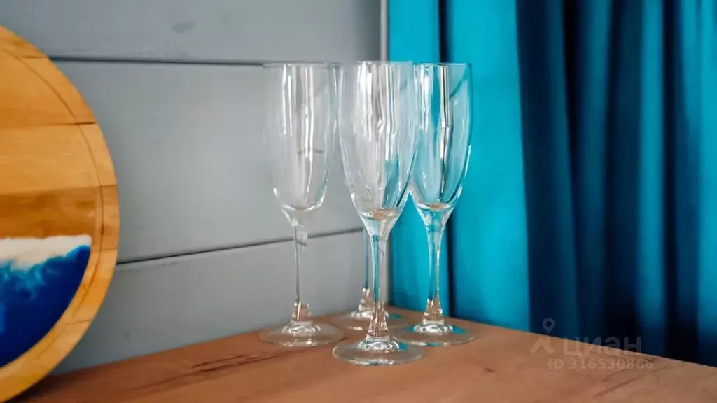 Дом в Алтай, Чемальский район, Узнезинское с/пос, с. Узнезя ул. Семьи ... - Фото 1
