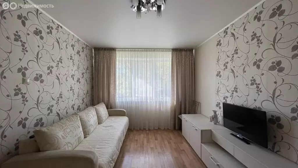 2-комнатная квартира: Миасс, Молодёжная улица, 1А (43 м) - Фото 1
