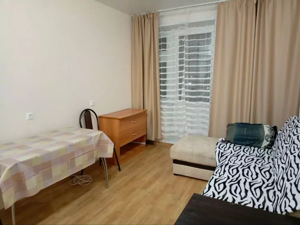 Комната Татарстан, Набережные Челны ул. Авангардная, 45 (18.0 м) - Фото 1