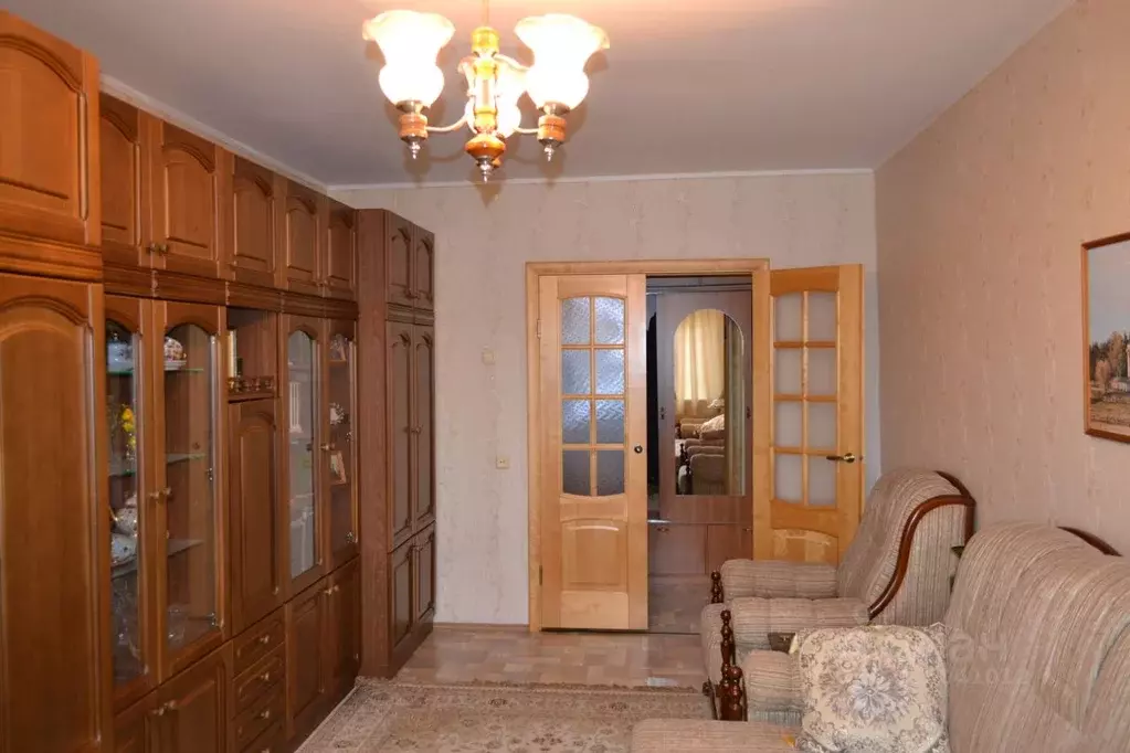 3-к кв. Челябинская область, Челябинск ул. Доватора, 10 (65.2 м) - Фото 0