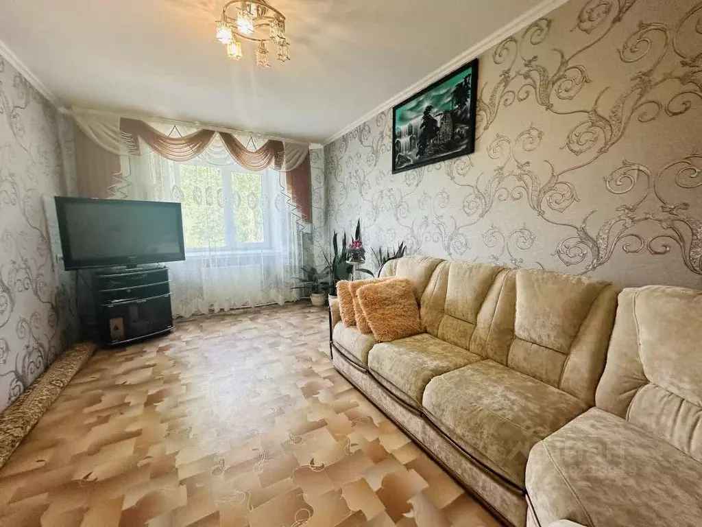 4-к кв. Брянская область, Брянск ул. Строителей, 15 (88.0 м) - Фото 0