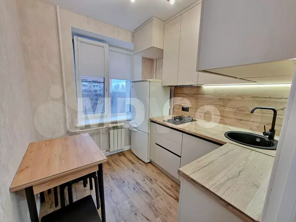 1-к. квартира, 35 м, 8/9 эт. - Фото 0