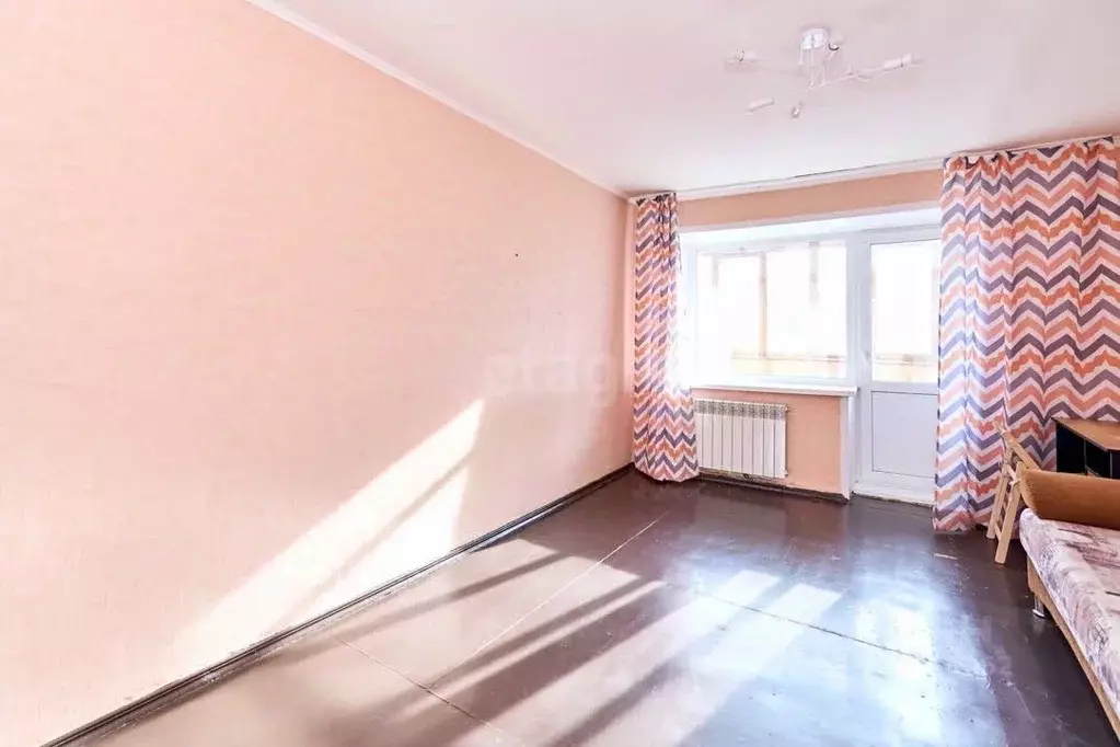 1-к кв. Томская область, Томск Учебная ул., 12 (30.0 м) - Фото 1