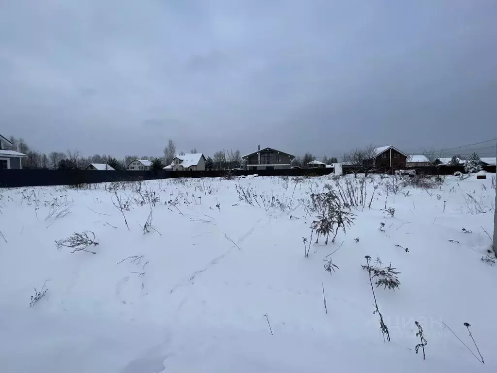 Участок в Московская область, Павлово-Посадский городской округ, д. ... - Фото 2