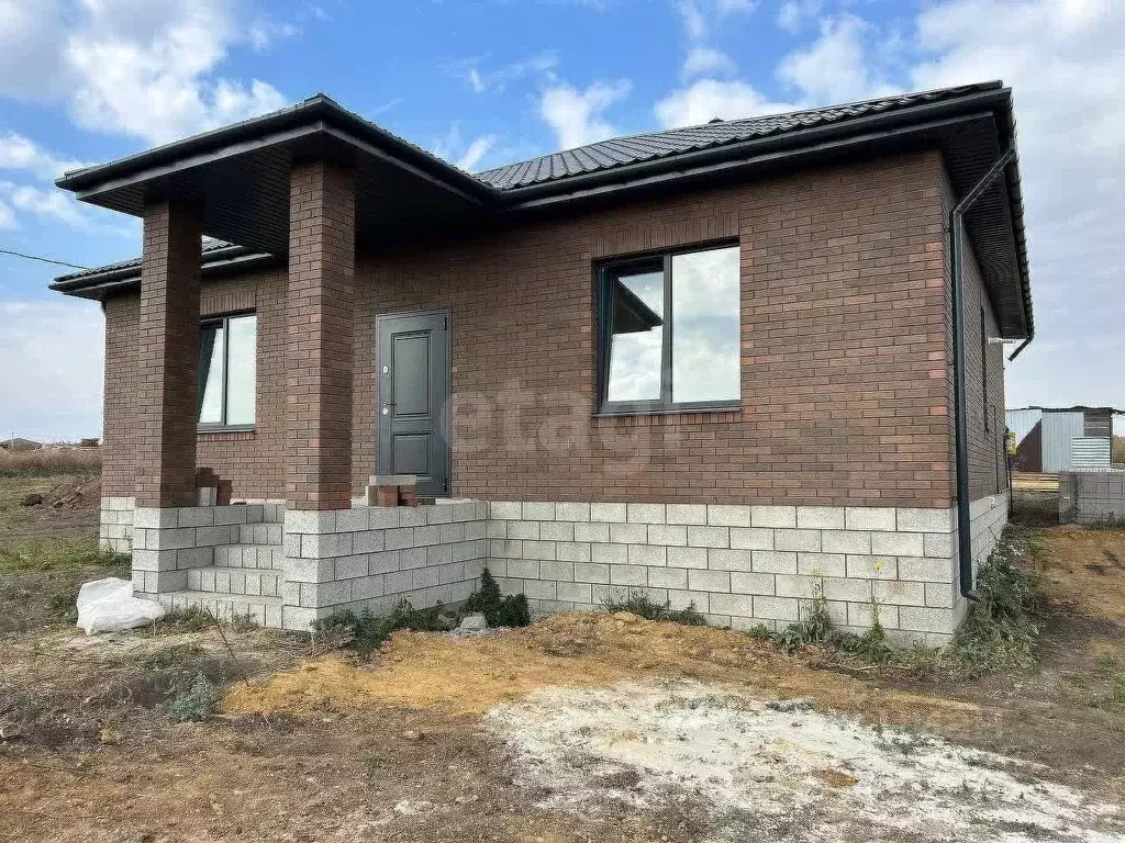 Дом в Белгородская область, Белгородский район, с. Стрелецкое ул. ... - Фото 1