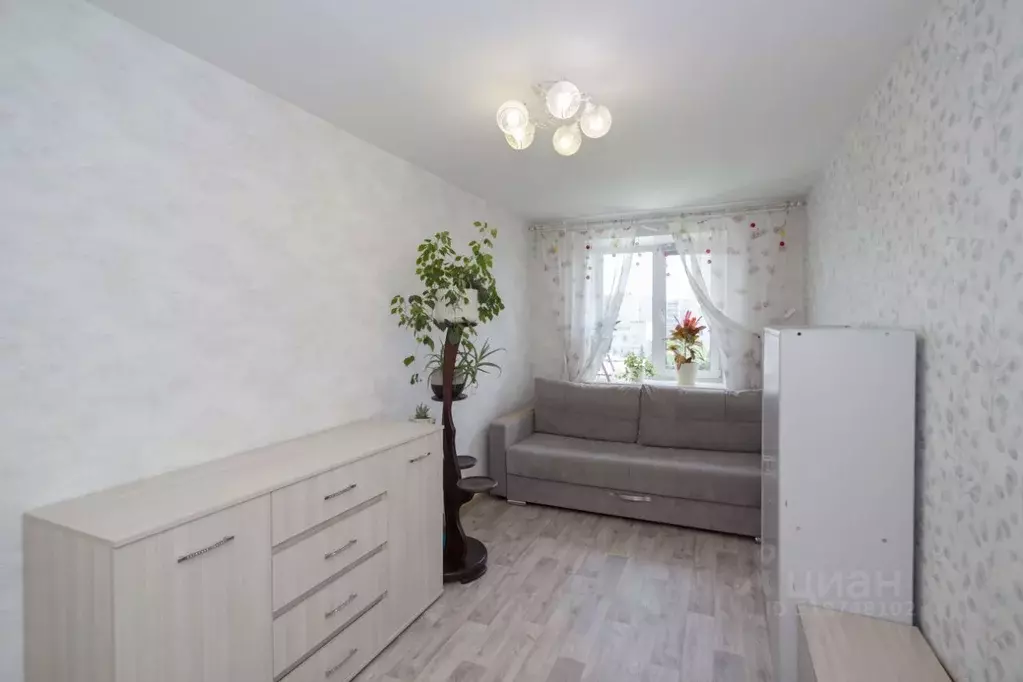 3-к кв. Новосибирская область, Новосибирск ул. Челюскинцев, 30 (55.6 ... - Фото 0