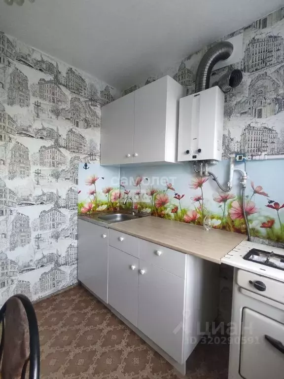 2-к кв. Нижегородская область, Бор ул. Крупской, 24 (41.6 м) - Фото 0