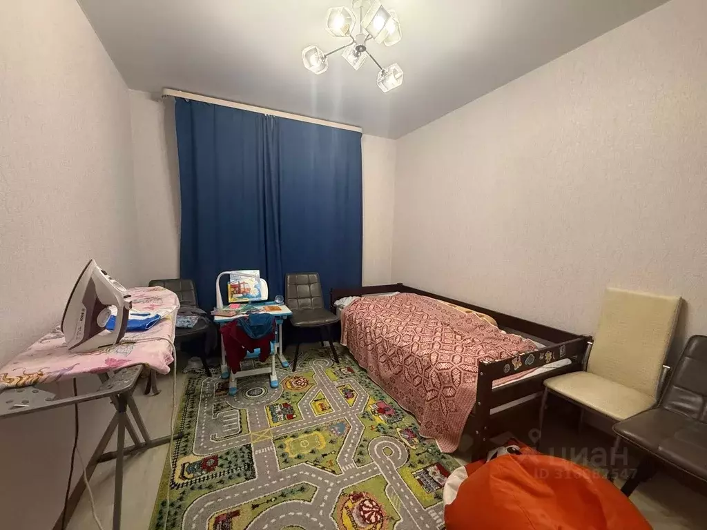 3-к кв. Волгоградская область, Волгоград ул. Гаря Хохолова, 1 (74.1 м) - Фото 1