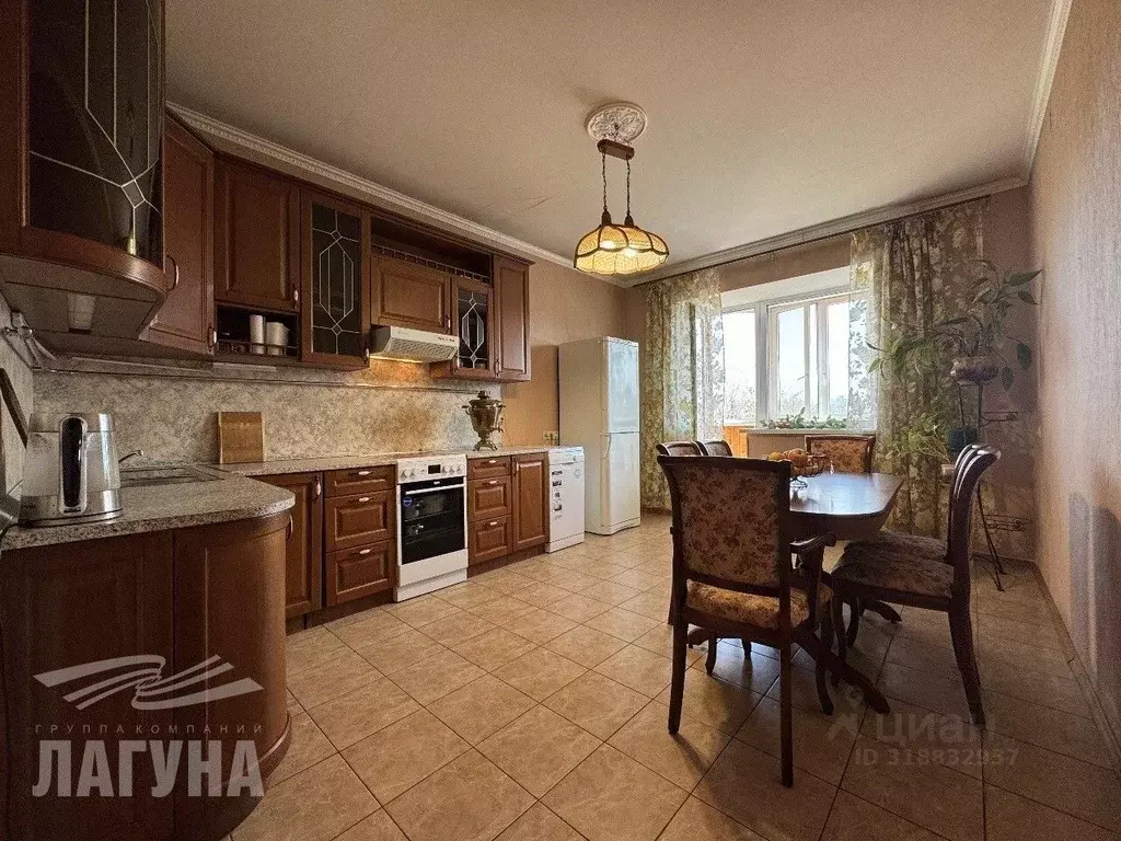 3-к кв. Томская область, Томск Пионерский пер., 10 (109.0 м) - Фото 1