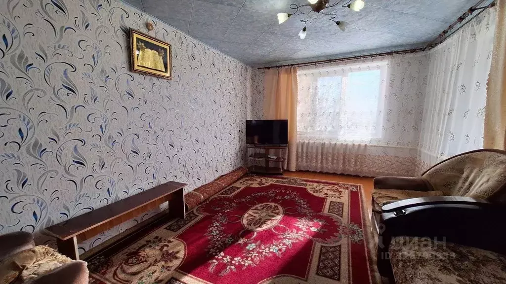 Дом в Оренбургская область, Оренбургский район, Пугачевский сельсовет, ... - Фото 1