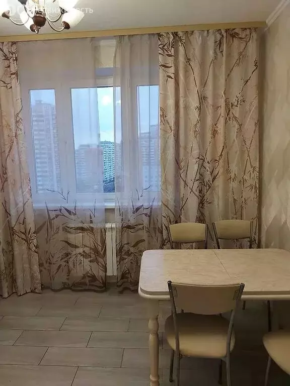 3-комнатная квартира: Москва, улица Богданова, 48к1 (78 м) - Фото 1
