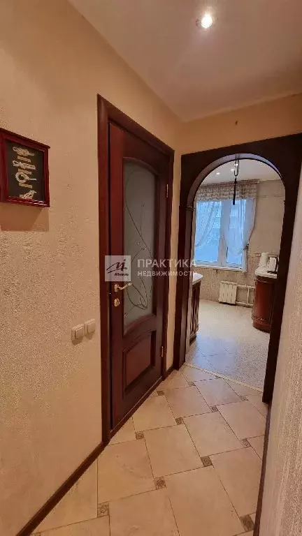 Продается 3-комнатная квартира - Фото 1