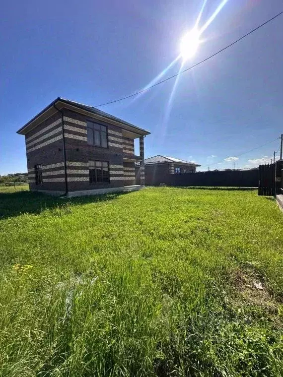 Дом в Краснодарский край, Темрюкский район, пос. Сенной ул. Мира, 33 ... - Фото 1