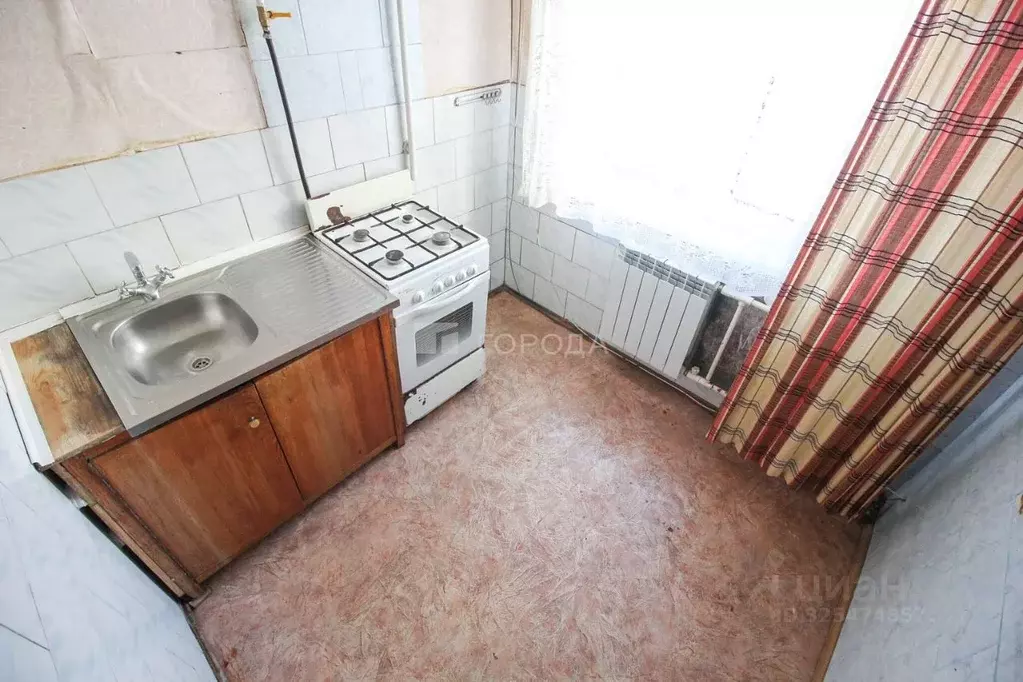 3-к кв. Алтайский край, Барнаул городской округ, Южный рп ул. ... - Фото 1