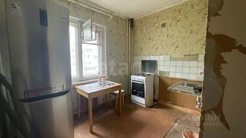 3-к кв. Вологодская область, Череповец ул. Гоголя, 17 (56.2 м) - Фото 0