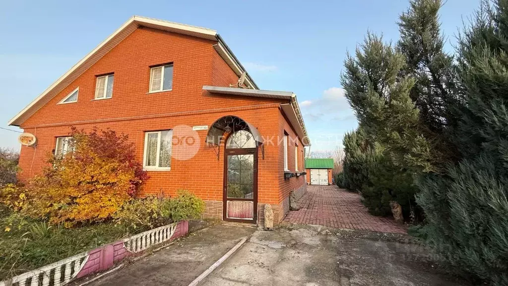Дом в Рязанская область, Спасский муниципальный округ, с. Собчаково ... - Фото 1
