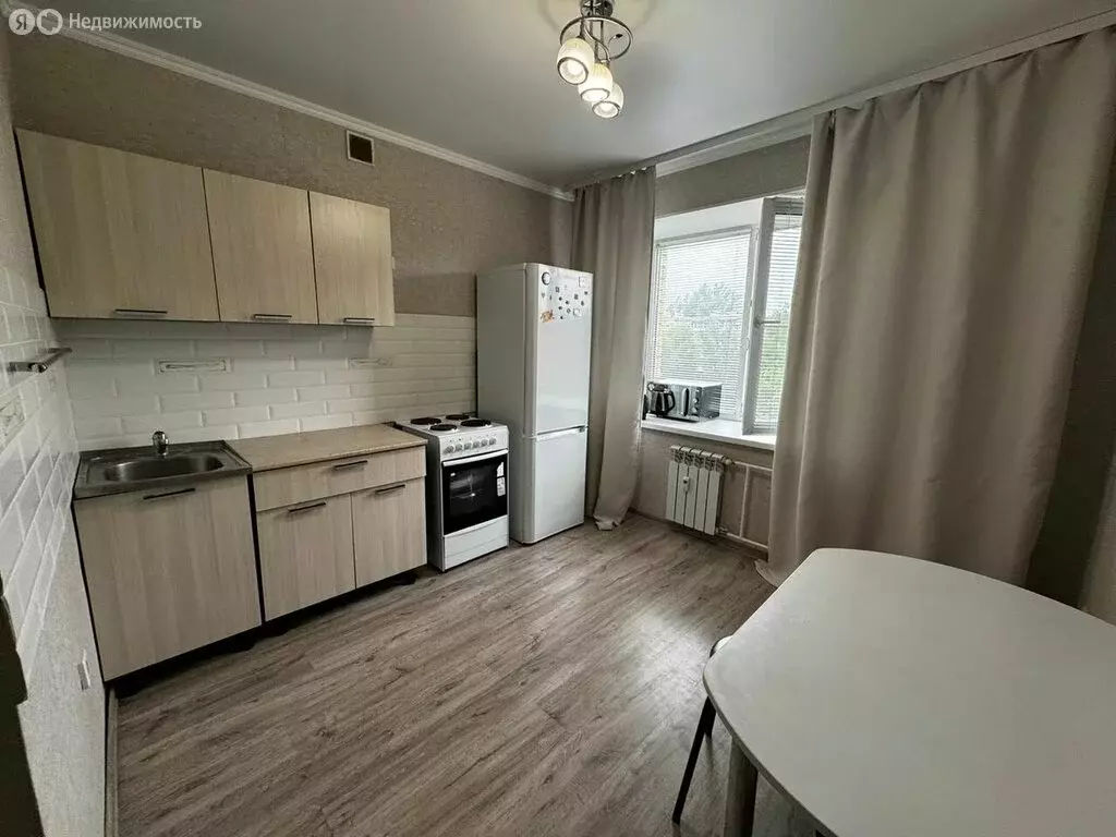 1-комнатная квартира: Оренбург, Пролетарская улица, 288/3 (41 м) - Фото 0