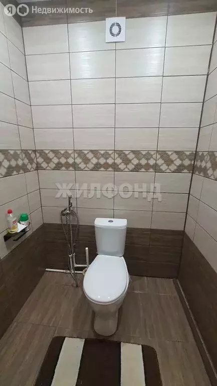 Дом в Абакан, 10-й микрорайон, Благодатная улица (158.2 м) - Фото 1