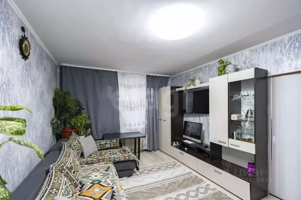 Комната Тюменская область, Тюмень Холодильная ул., 40/3 (31.7 м) - Фото 1