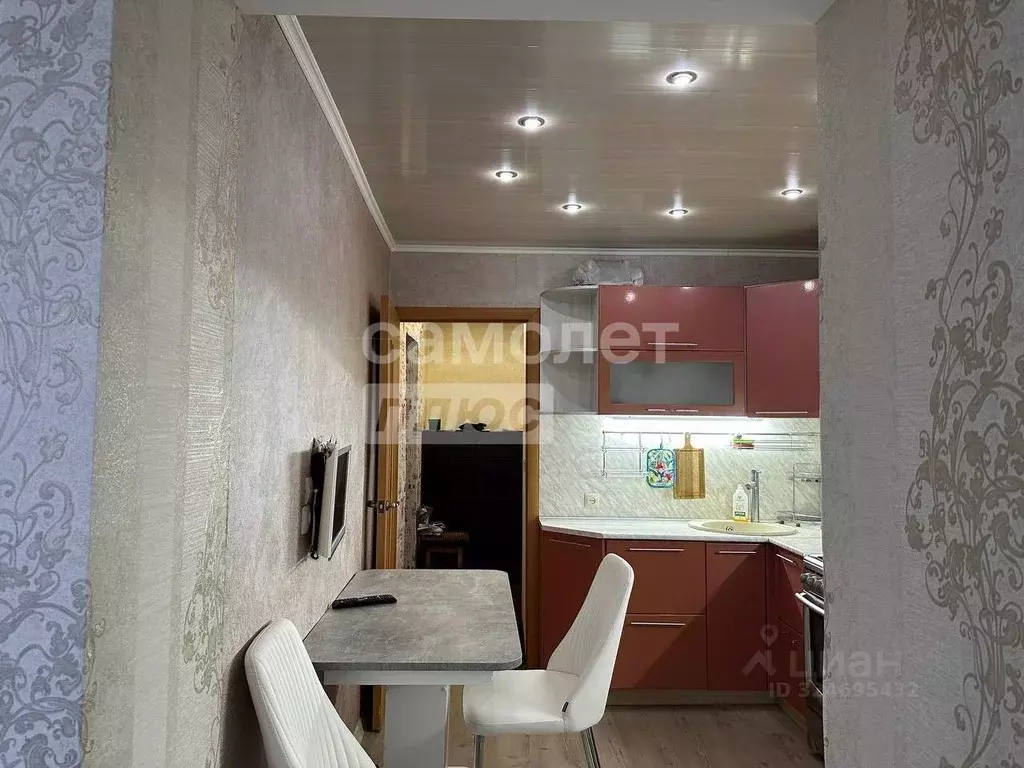 2-к кв. Пермский край, Пермь ул. Советской Армии, 46 (48.2 м) - Фото 2