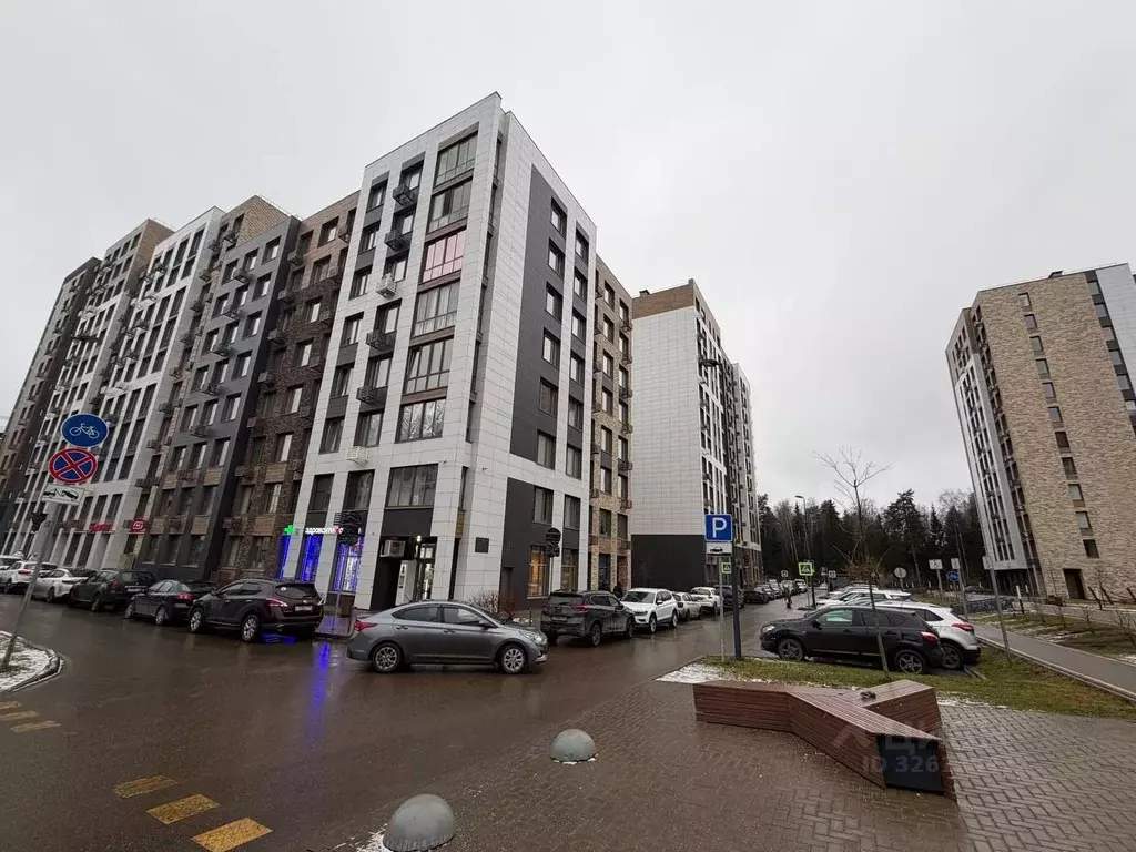 Торговая площадь в Московская область, Красногорск Опалиха мкр, бул. ... - Фото 1